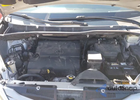 2015 Toyota Sienna Xle 8 Passenger из США, поврежденный, VIN 5TDYK3DC1FS684095